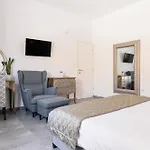 Infinium One, Sunset Views 10' From Mykonos Town! Vila Agios Stefanos (Mykonos)