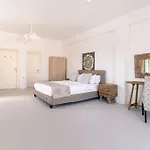 Vila Infinium One, Sunset Views 10' From Mykonos Town!