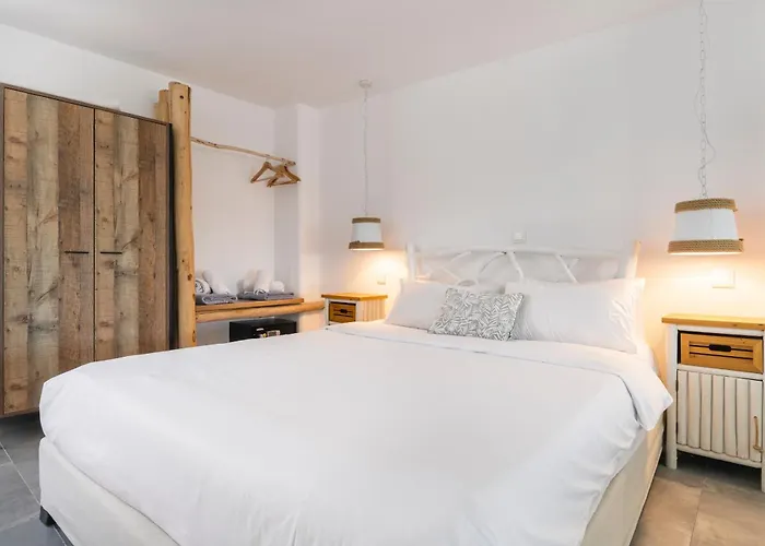 Infinium One, Sunset Views 10' From Mykonos Town!