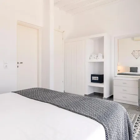 Infinium One, Sunset Views 10' From Mykonos Town! * Agios Stefanos (Mykonos)