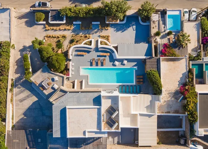 Вилла Infinium One, Sunset Views 10' From Mykonos Town! *